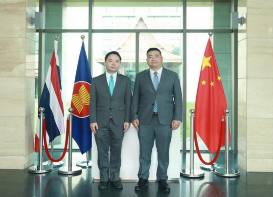 杨文曌博士应邀到访泰王国驻华大使馆
