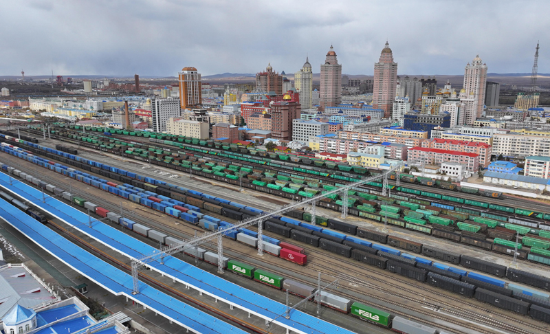 中欧班列“东通道”今年进口运量突破2700万吨